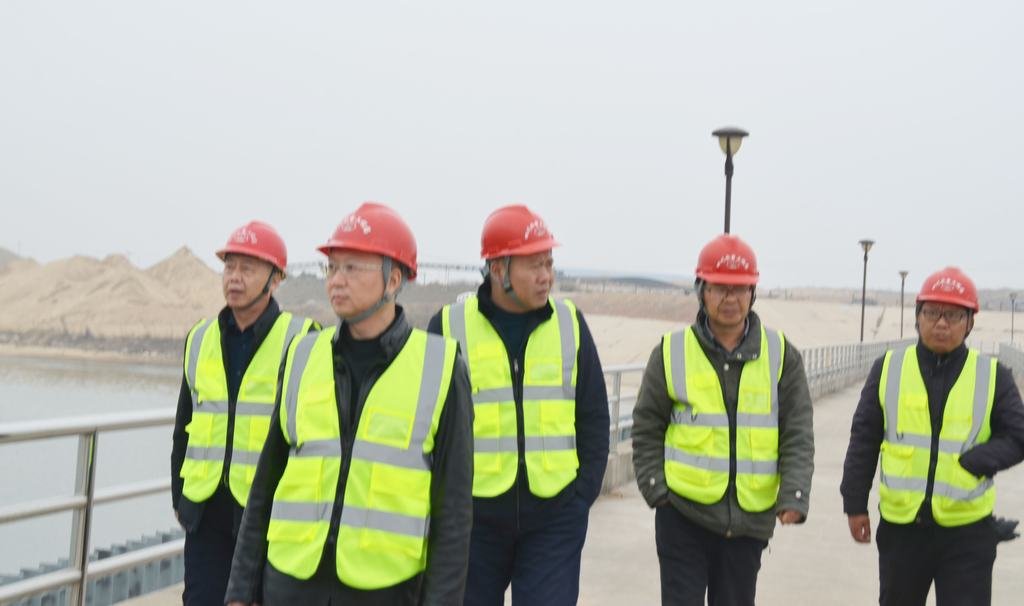 公司董事長代勇一行到江西龍頭山項目檢查指導(dǎo)工作