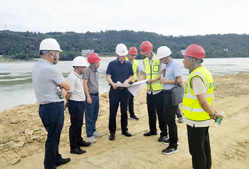 公司黨委書記、董事長袁斌帶隊督導檢查亭子口灌區一期工程I標項目工作