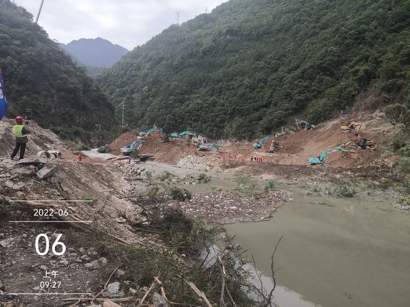 水利鐵軍再出發(fā)——公司奔赴華能寶興電站壅塞體開展除險處置